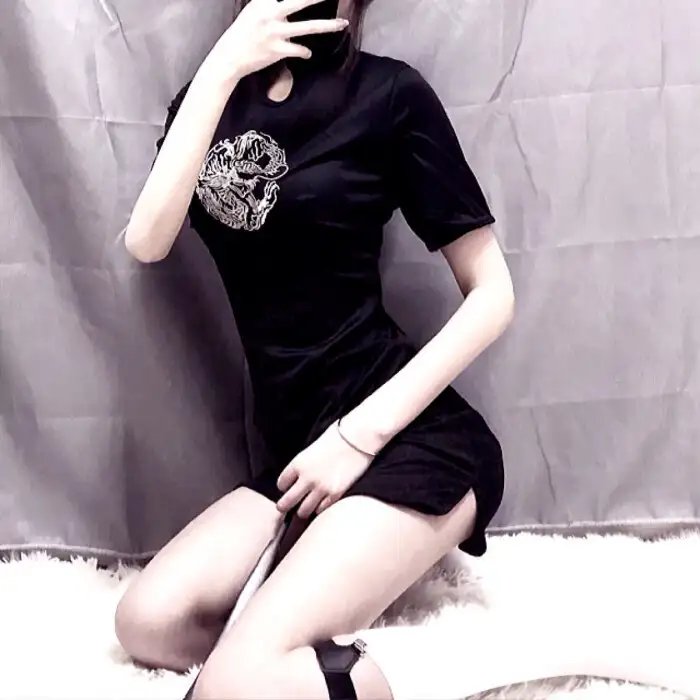 妳俩没有明天